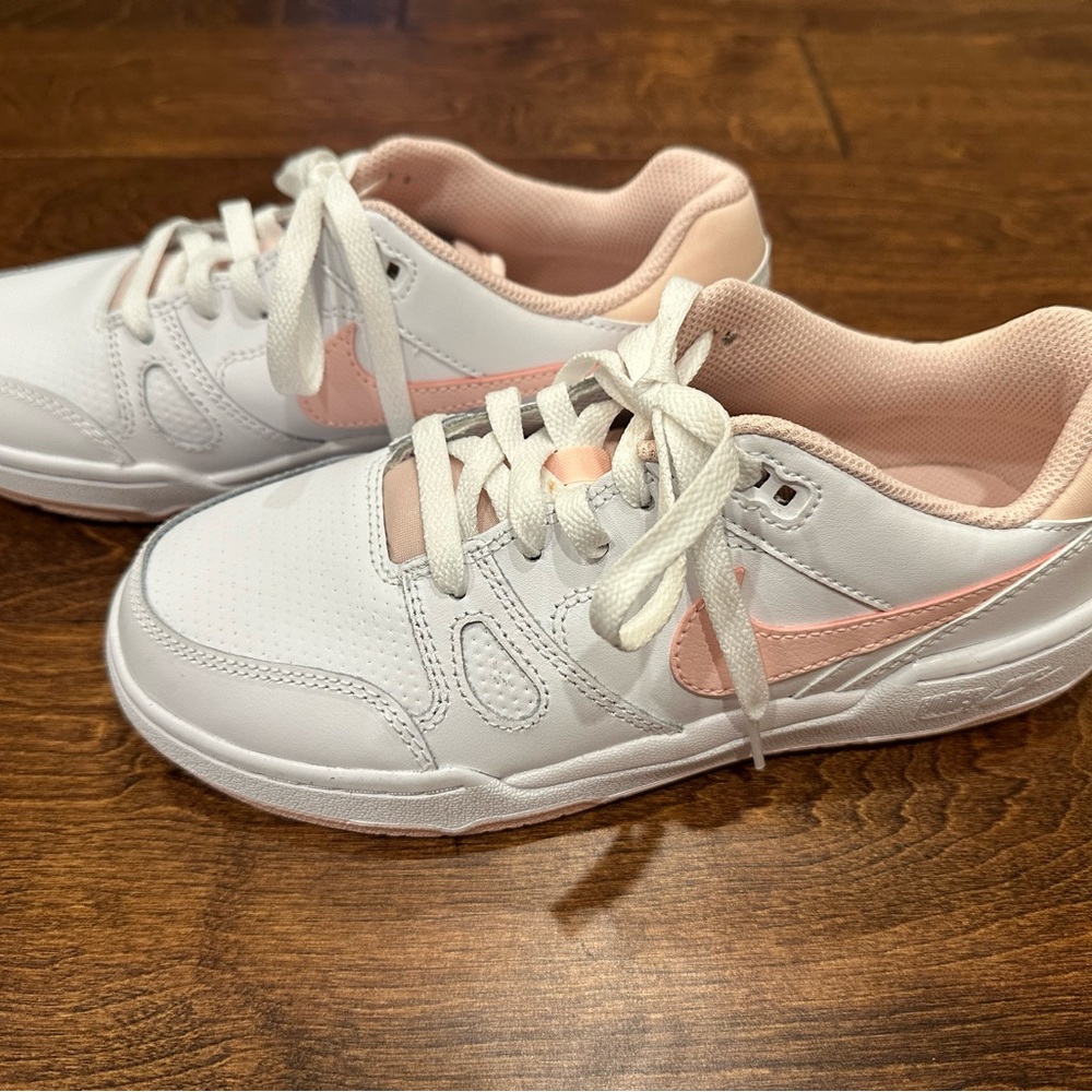 🆕 Nike Full Force Low White and Echo Pink Shoes - Picture 3 of 7